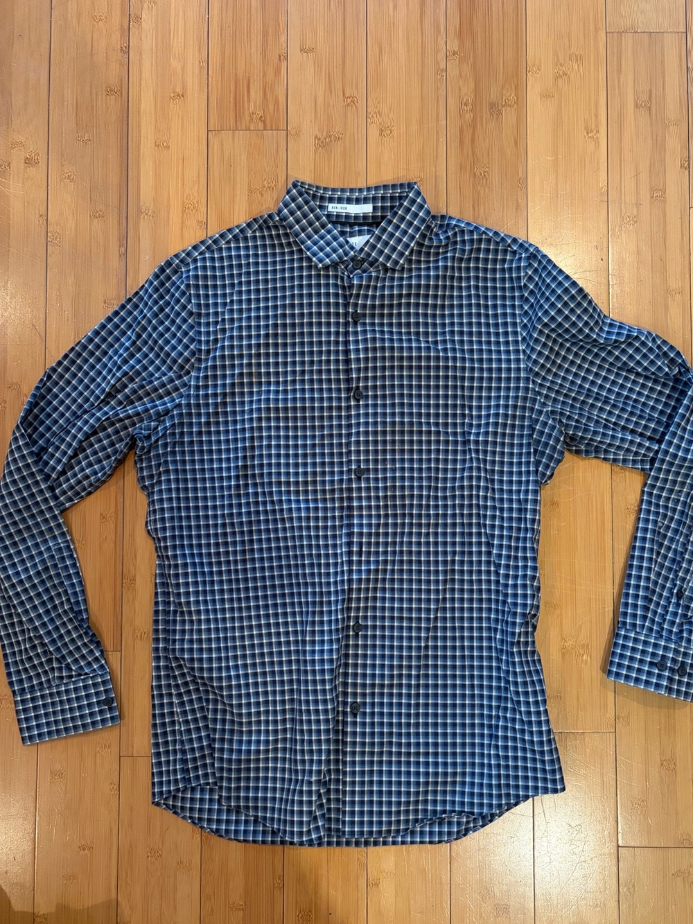 NWOT Calibrate Button Up Shirt - Blue/Black Plaid - Size M